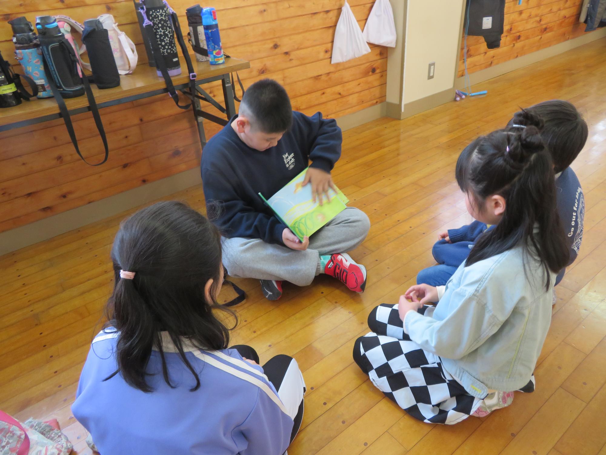 なかよし読書集会1