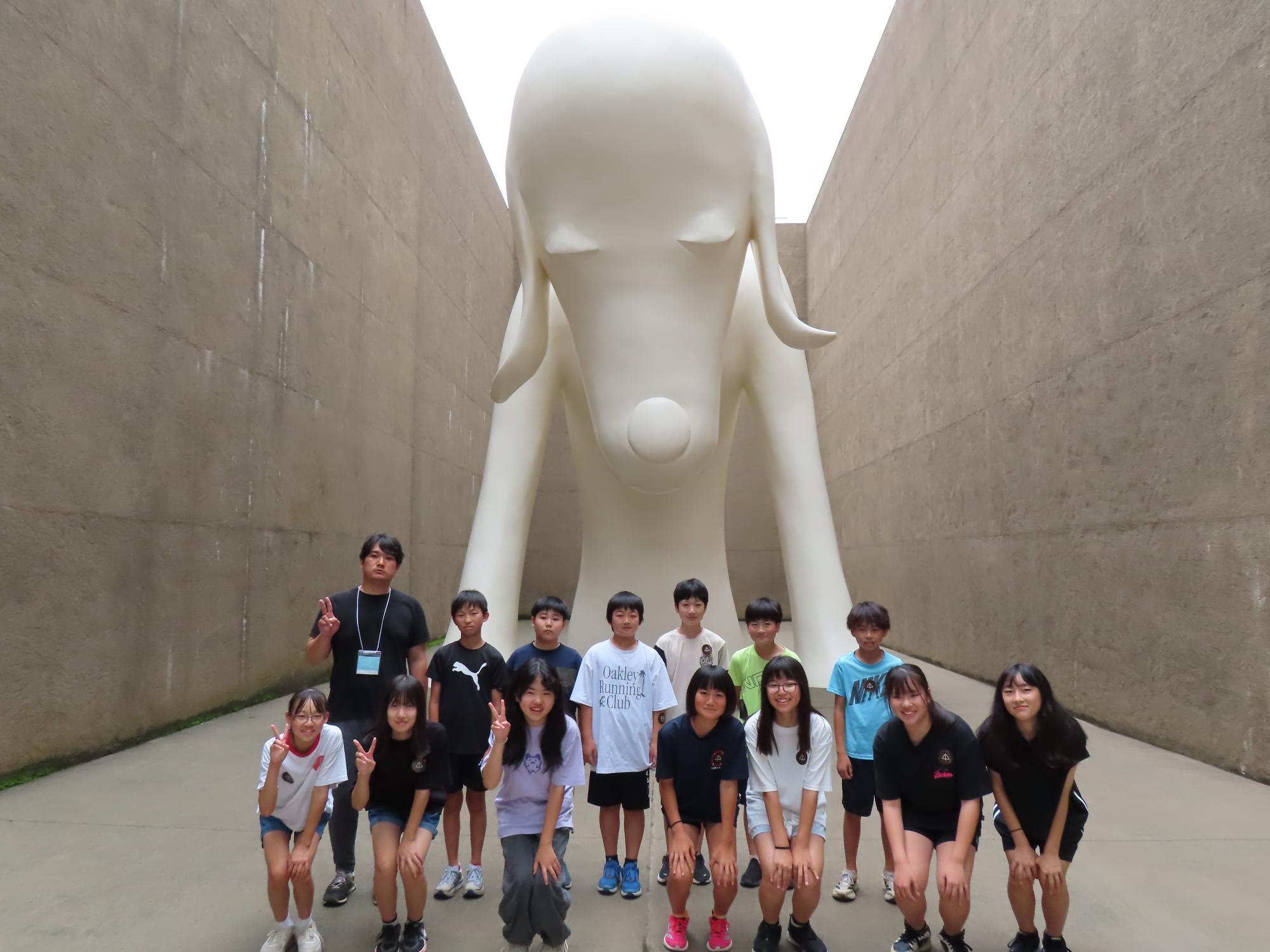 県立美術館1