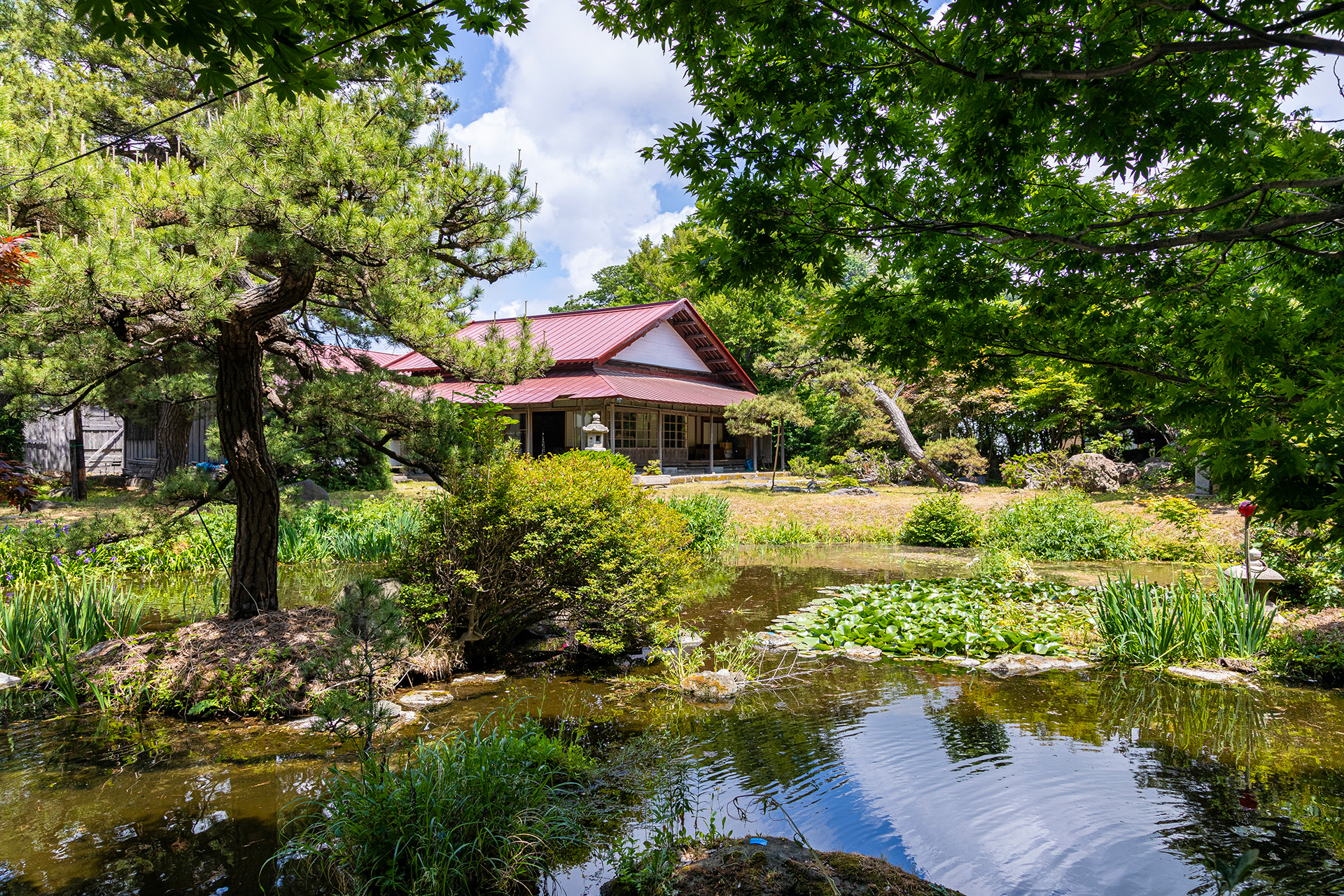 宮越家 離れ/庭園 奥津軽屈指の名庭園