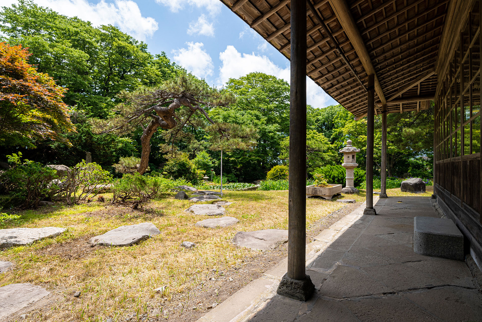 宮越家 離れ/庭園 奥津軽屈指の名庭園